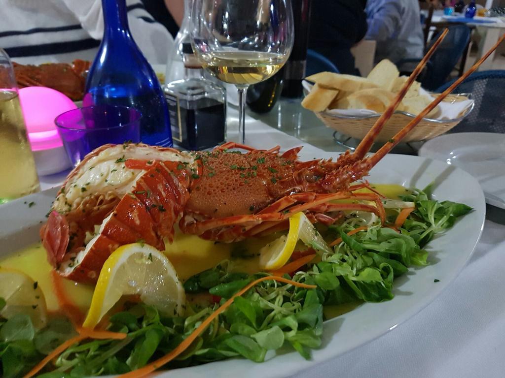 Sìnnai Hotel Villa Del Mare מראה חיצוני תמונה