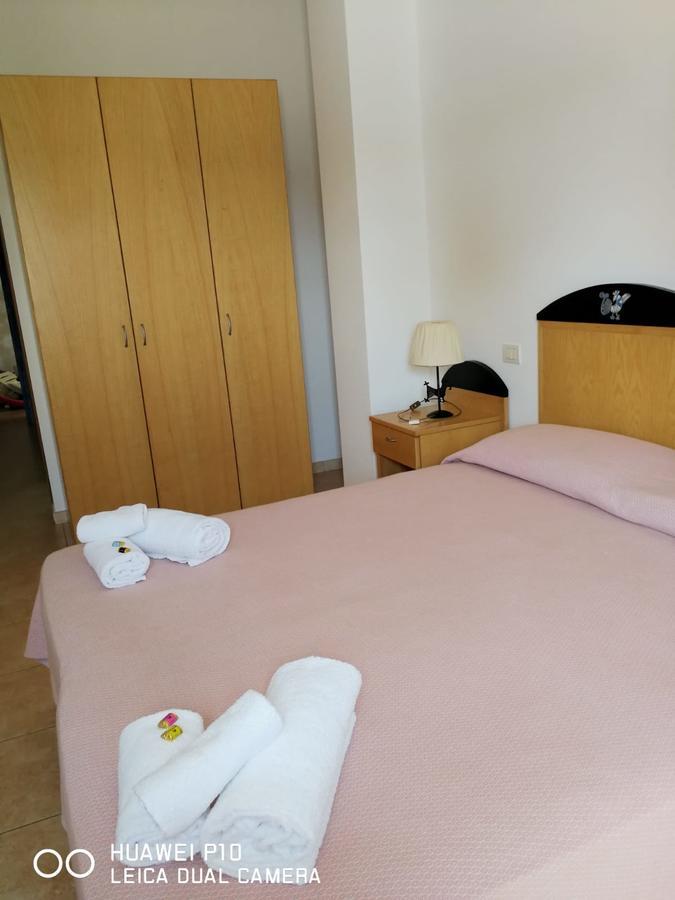 Sìnnai Hotel Villa Del Mare חדר תמונה
